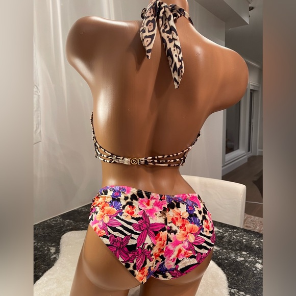 Victoria’s Secret bikini bombshell push-up 36C TOP only - Picture 4 of 14